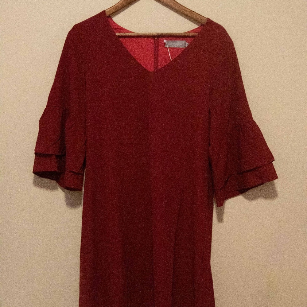 BELONGSCI Red V-Neck Bell Sleeve Dress